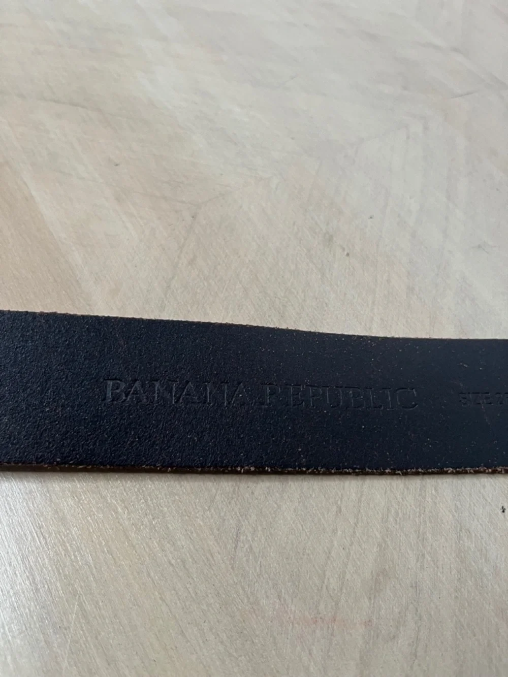 Banana Republic Men's Classic Brown Leather Belt - Size 36